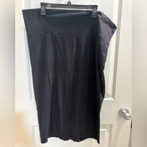Torrid Black Stretch Midi Skirt – Size 3 (22/2